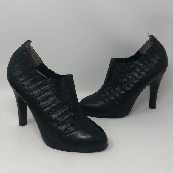 CHANEL Black Leather High Heel Ankle Boots - Picture 2 of 12